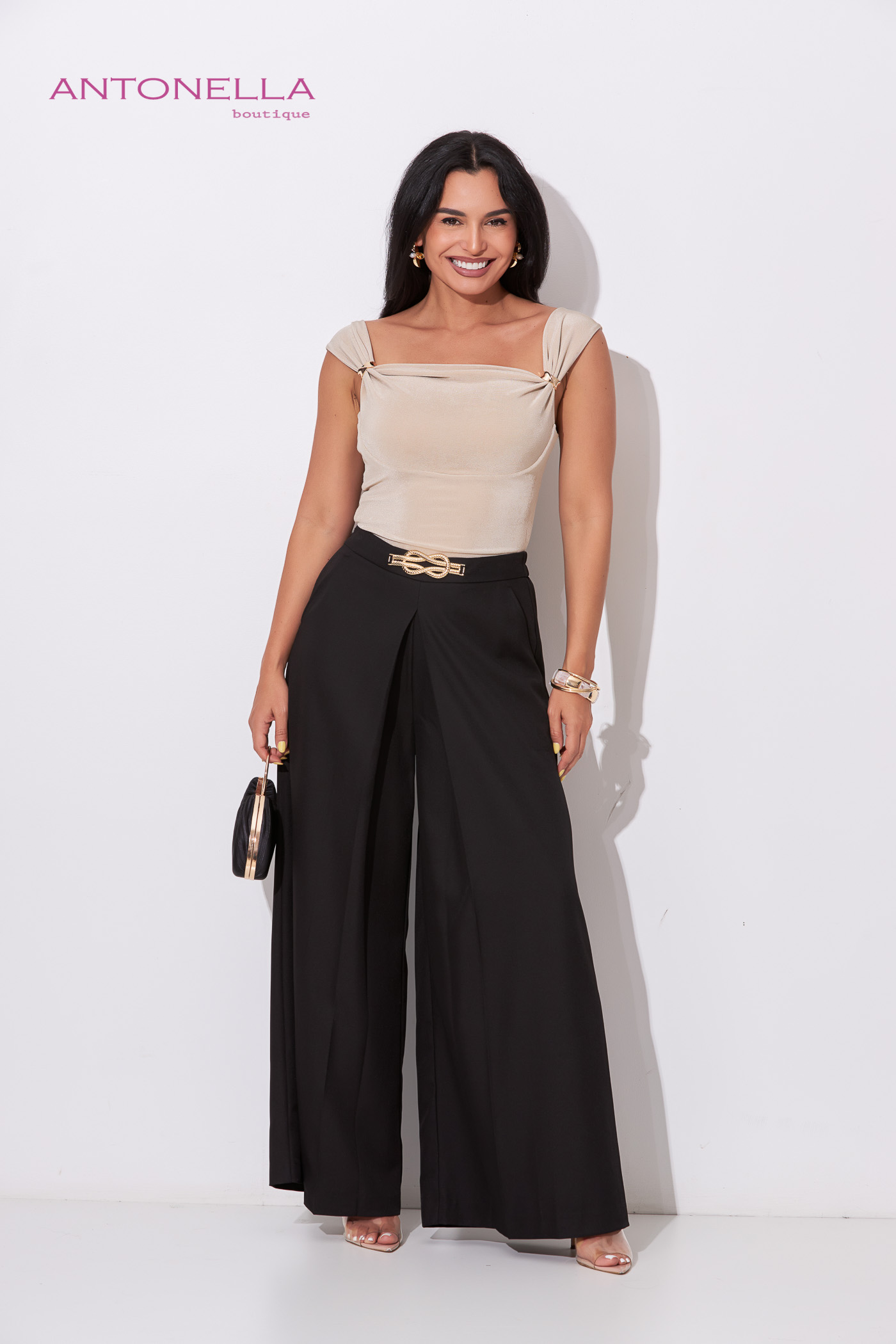 Blusa Arena Aplique Dorado – foto 2