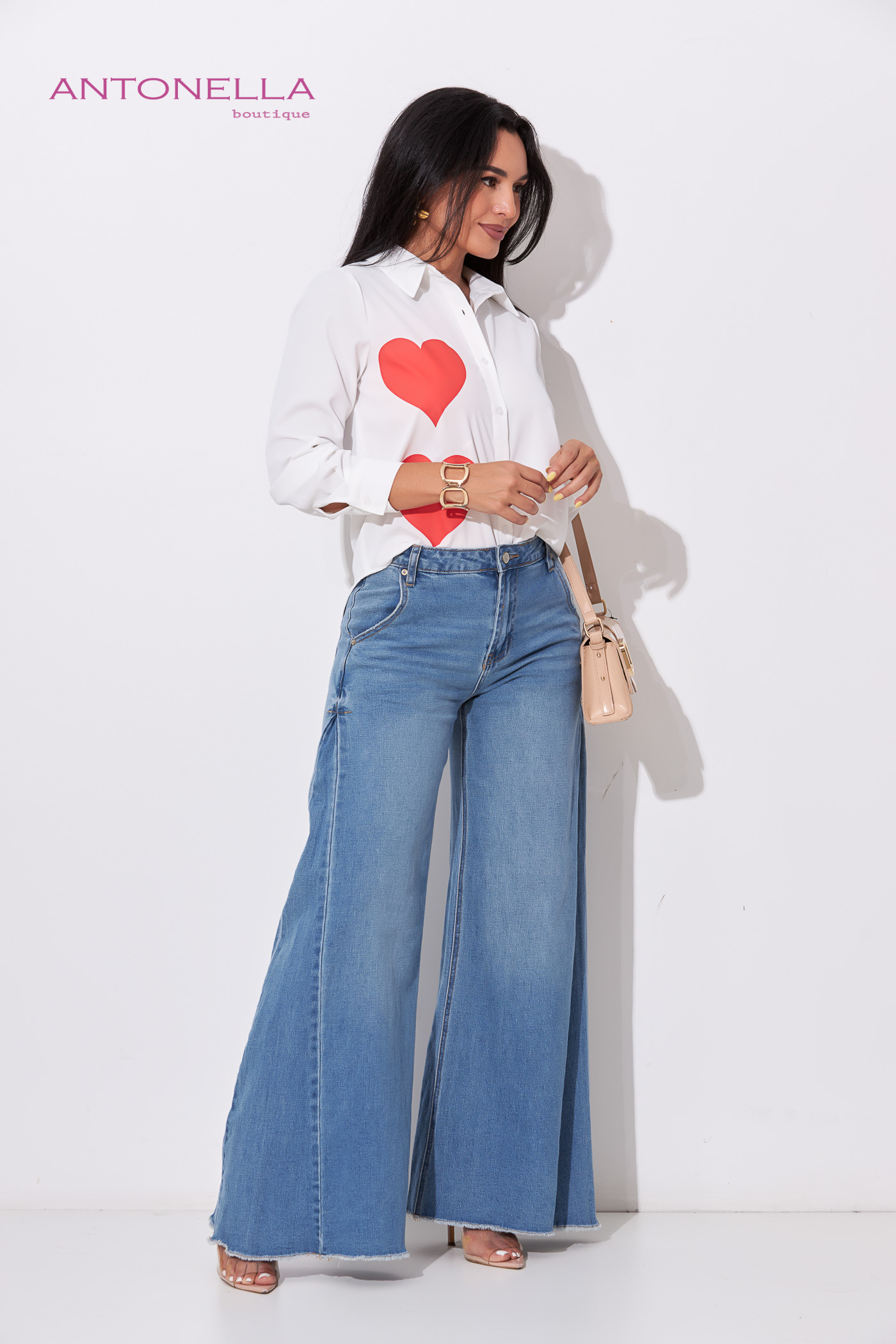 Blusa Blanca Con Corazones – foto 3