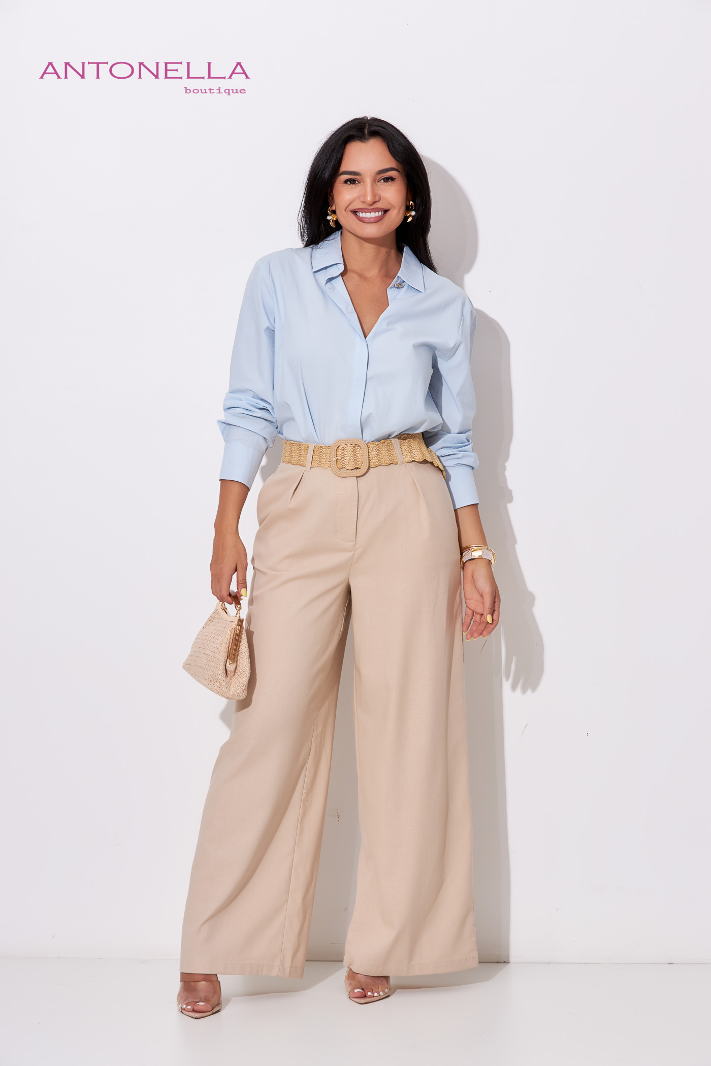 Pantalón Beige Con Faja – foto 1