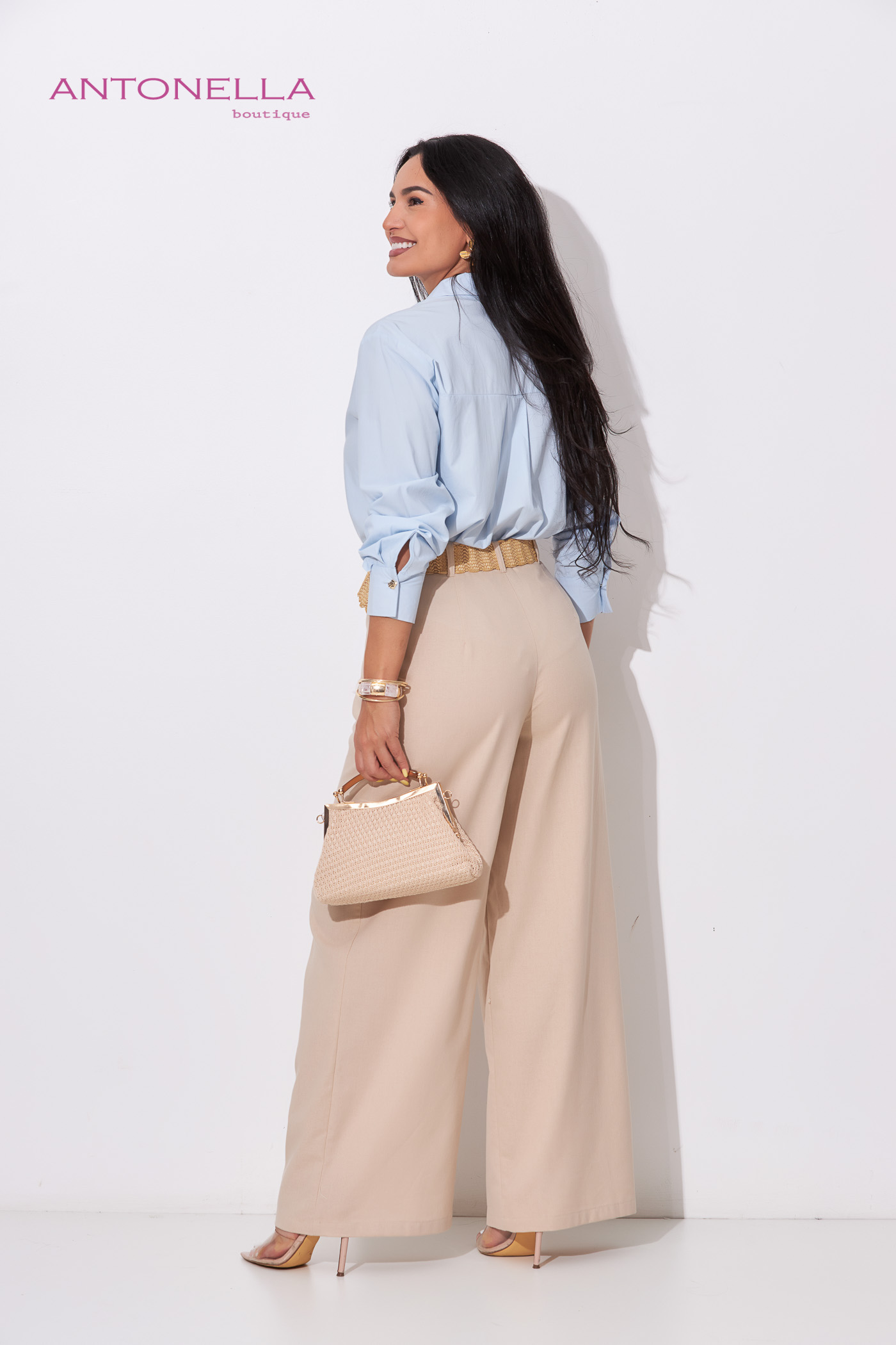 Pantalón Beige Con Faja – foto 5