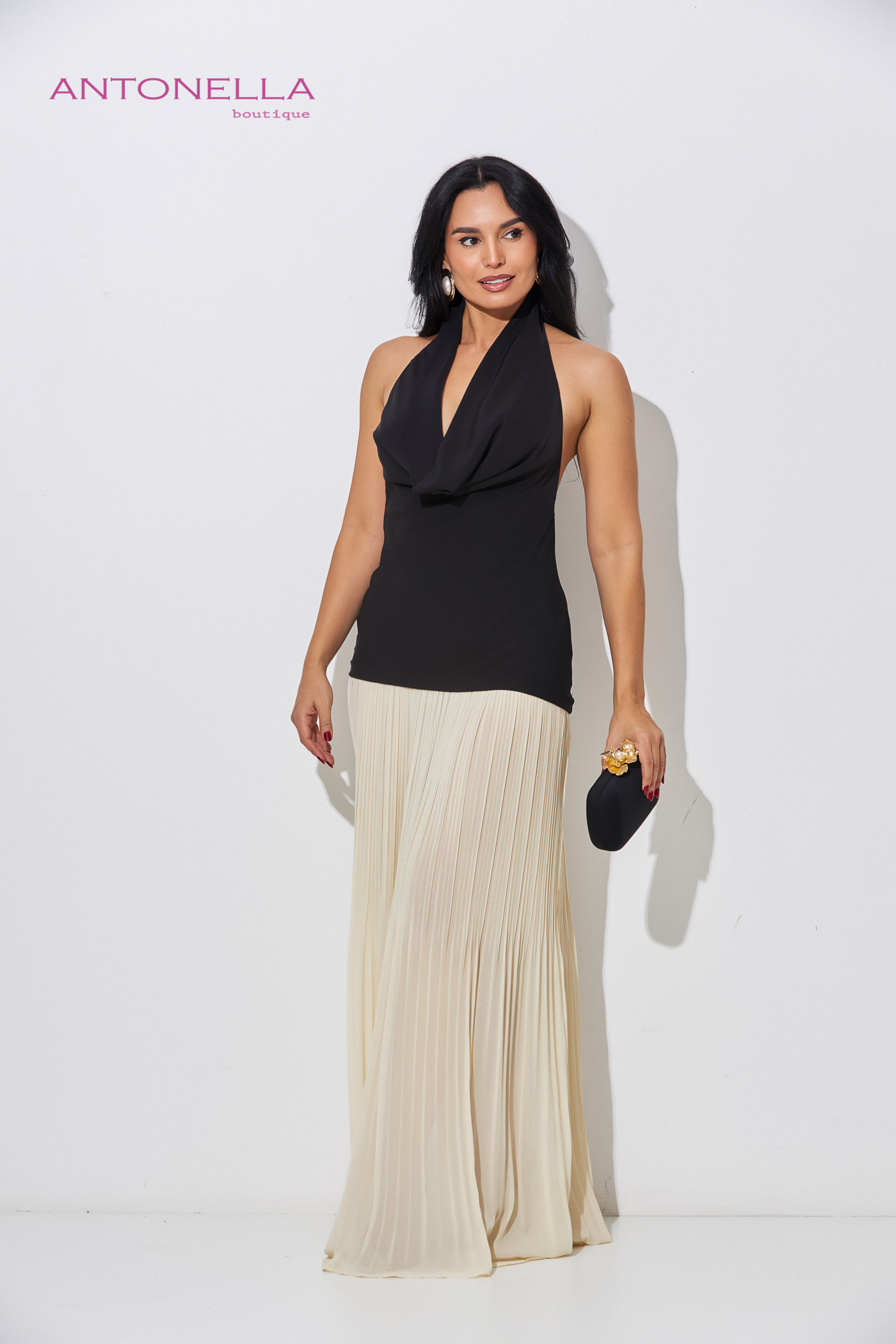 Vestido Largo Negro Con Ivory – foto 3