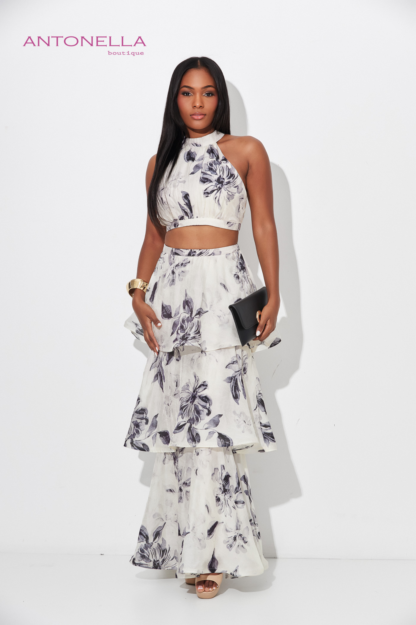 Set De Falda Ivory Flores Negras