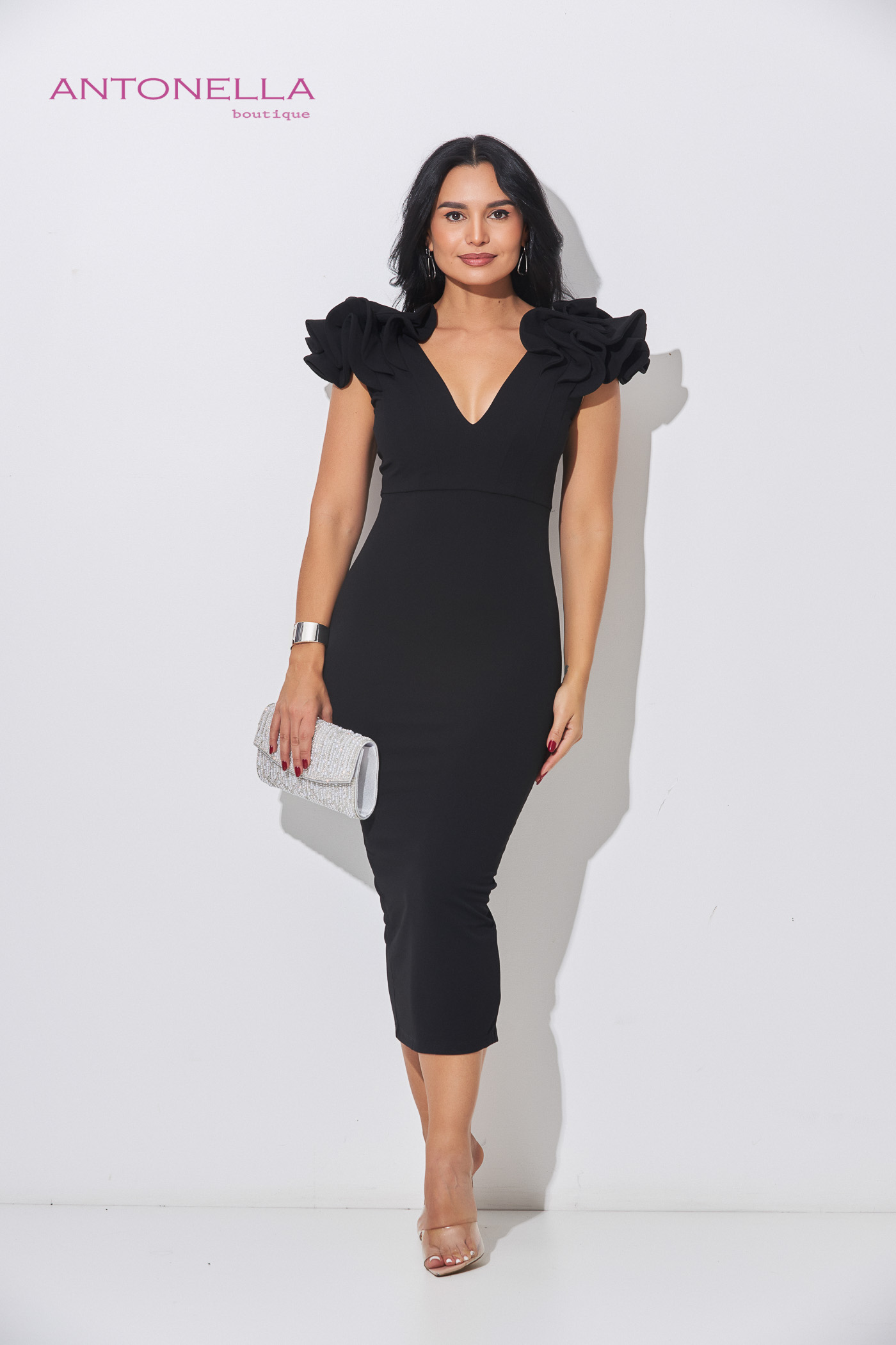 Vestido Midi Negro – foto 1