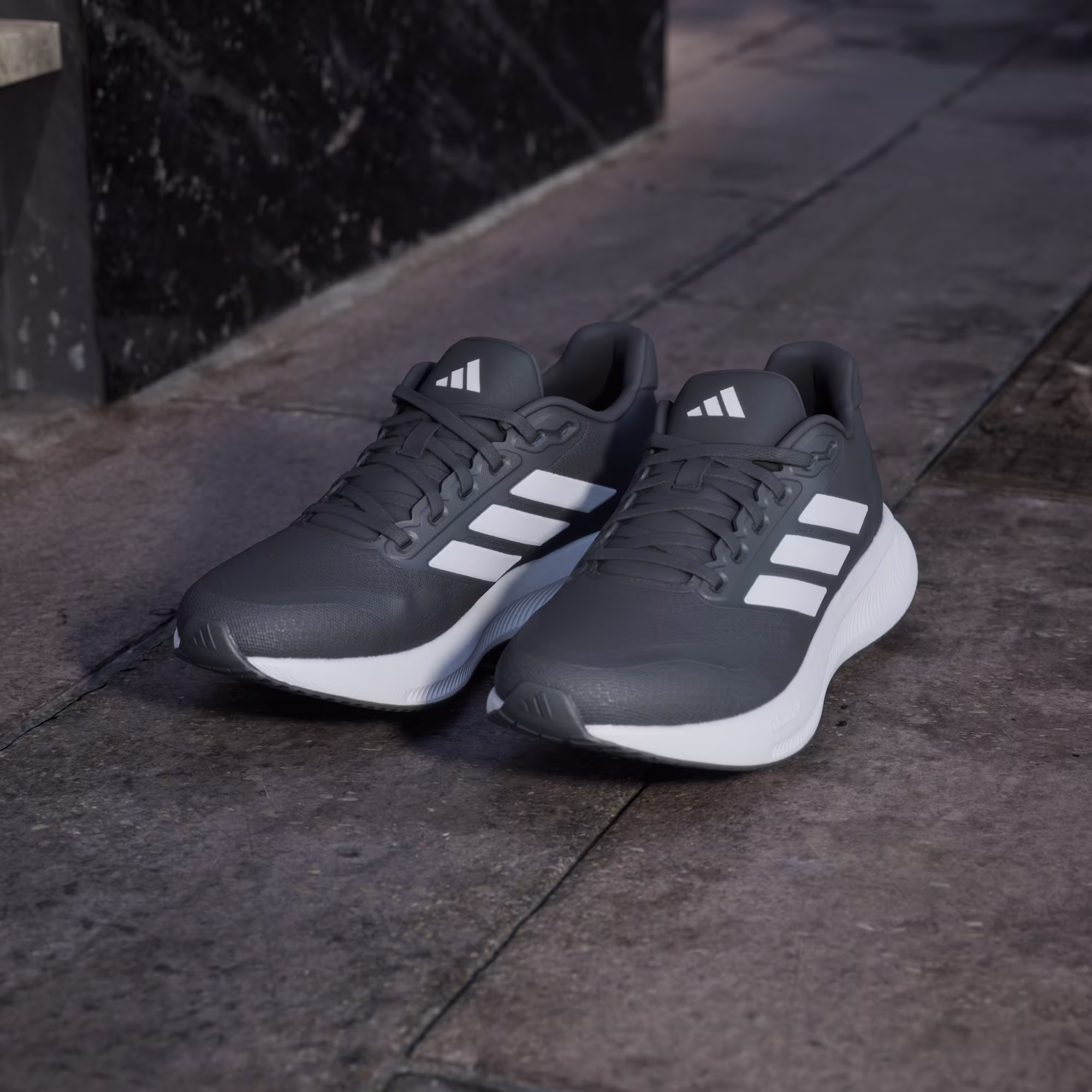 TENIS FEMENINO ADIDAS RUNFALCON – foto 6