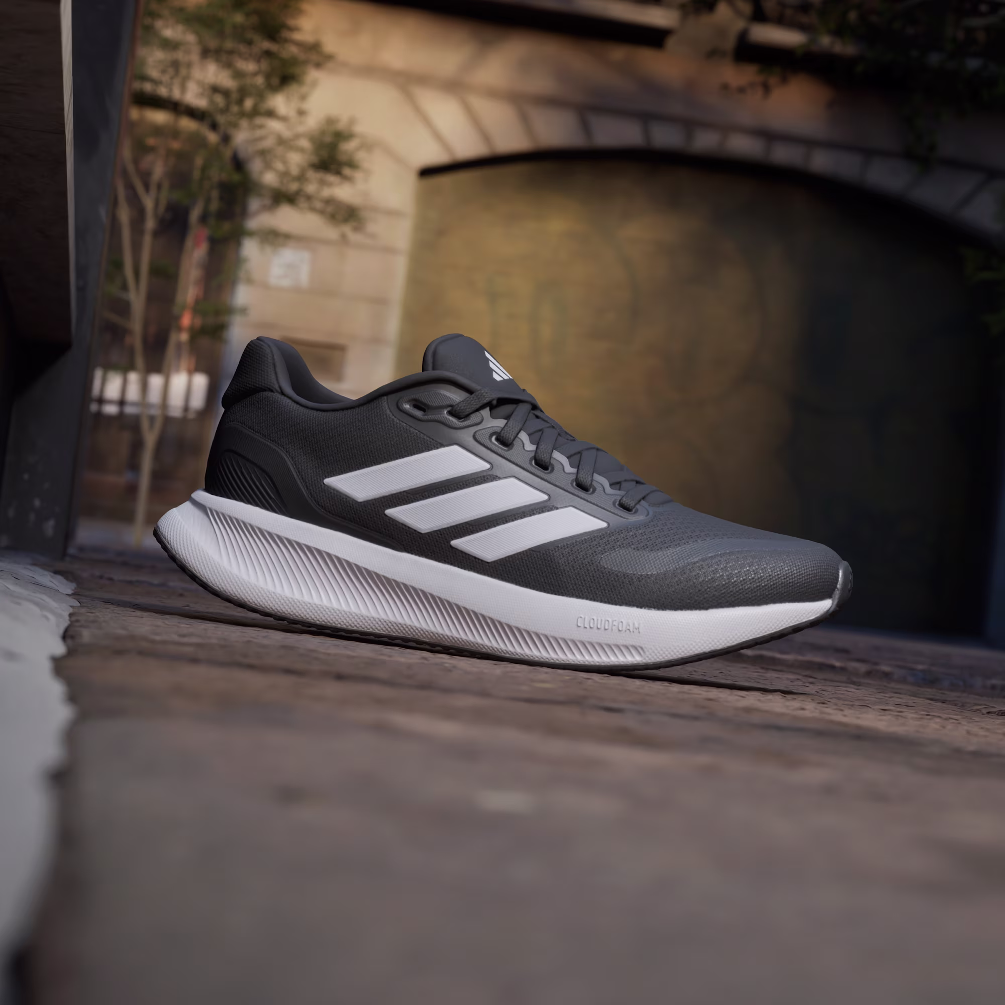 TENIS FEMENINO ADIDAS RUNFALCON