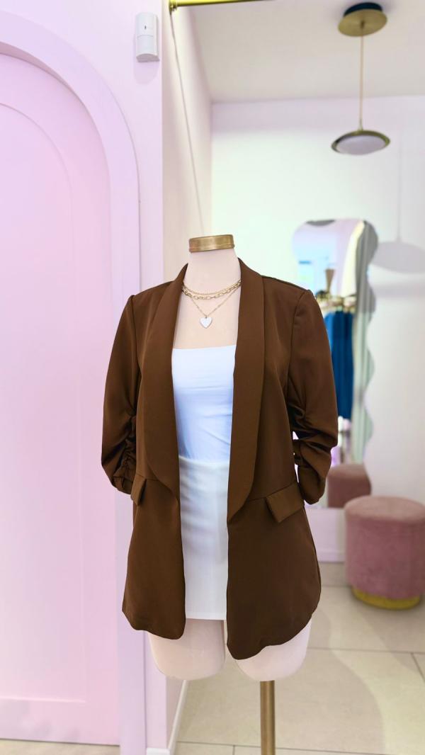 Blazer Café, manga corrugada - Girly Basics