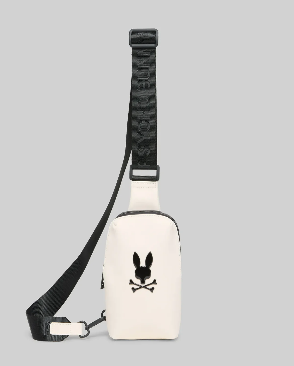 Bolso cruzado con acabado de goma