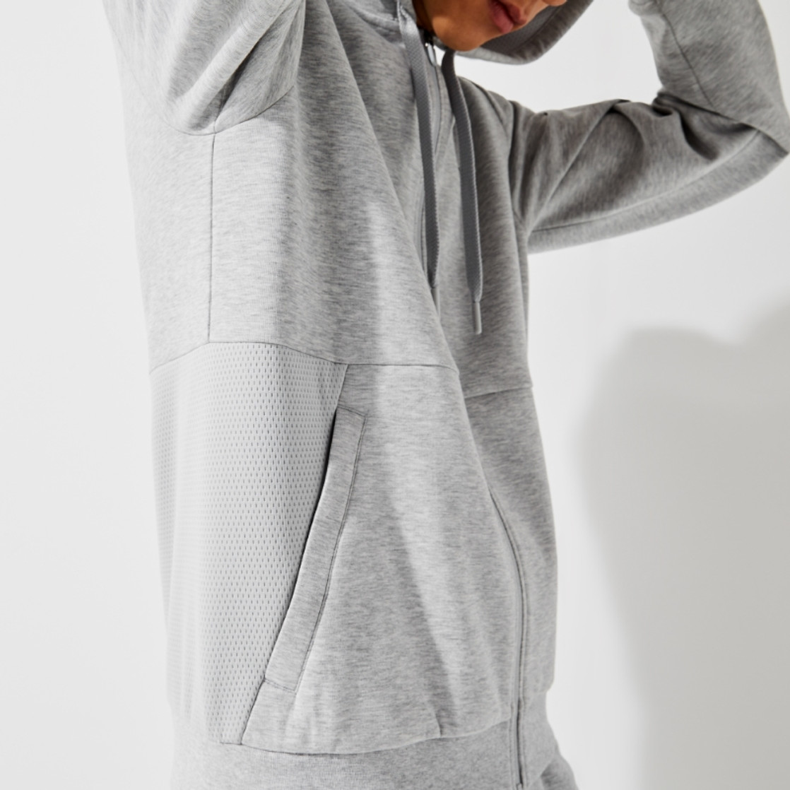 Sudadera con capucha y cremallera para hombre – foto 4