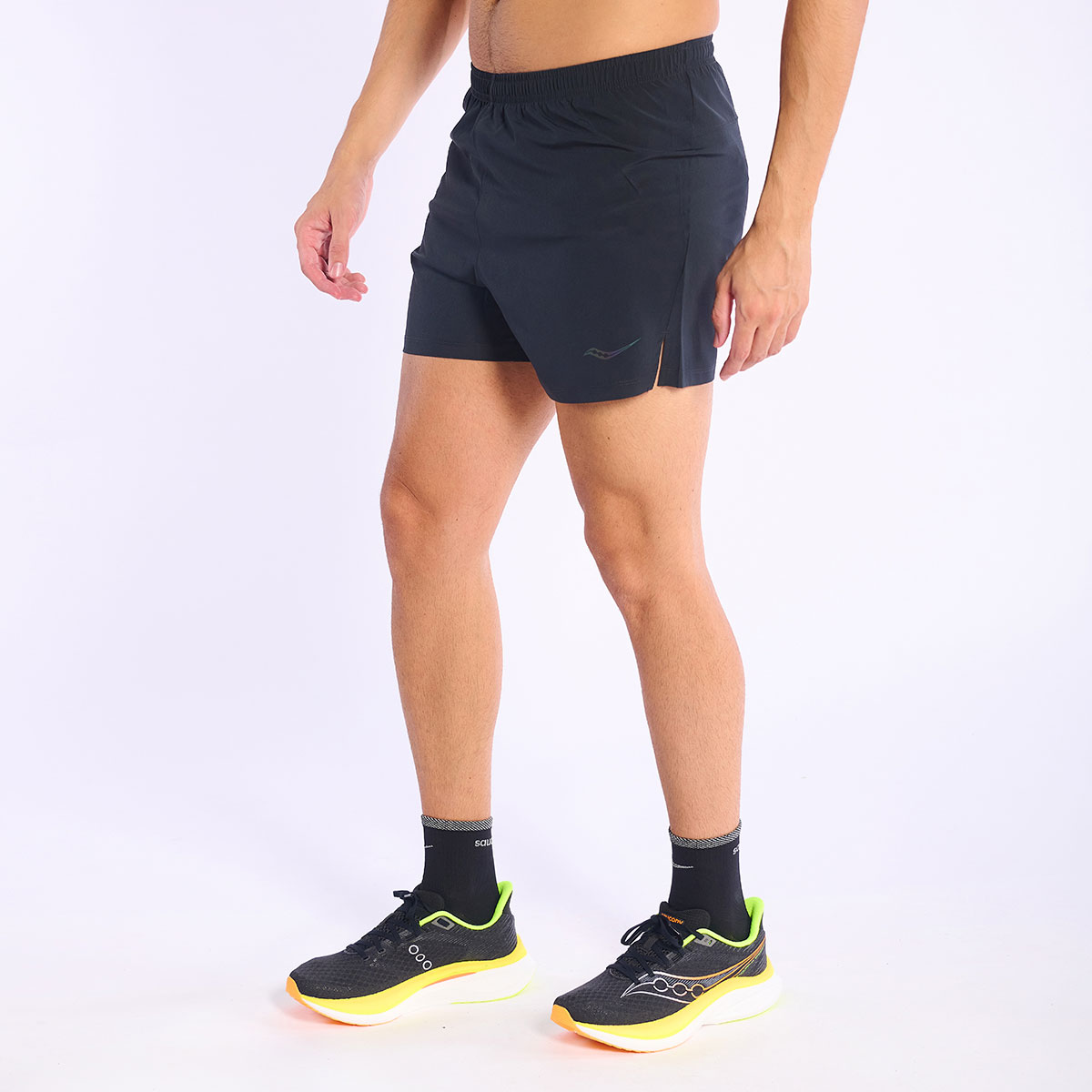 OUTPACE 4 SHORT